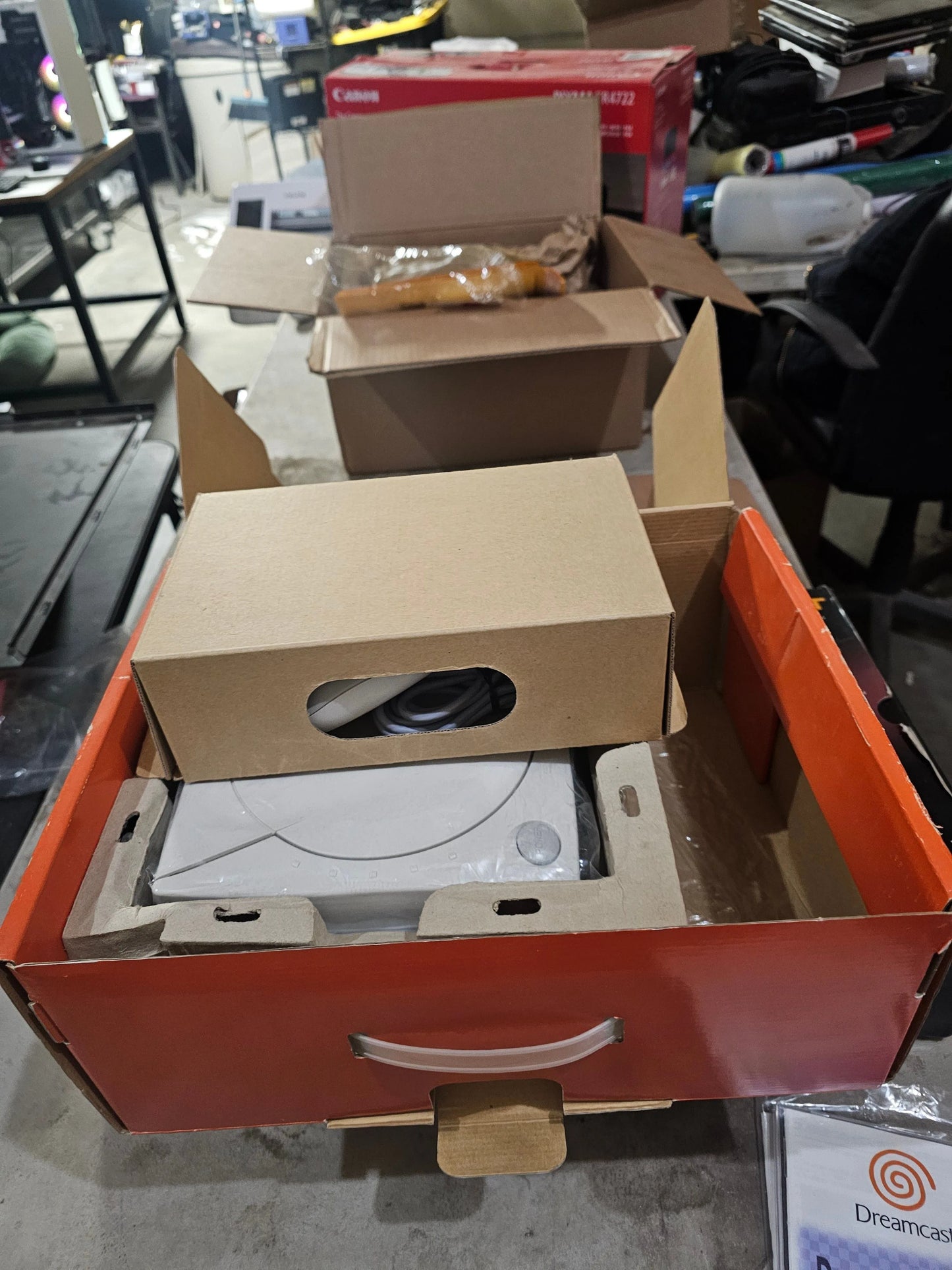 cib Sega Dreamcast, original or totally tricked out!
